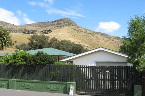 Photo of property in 16 Marsden Street, Heathcote Valley, Christchurch, 8022