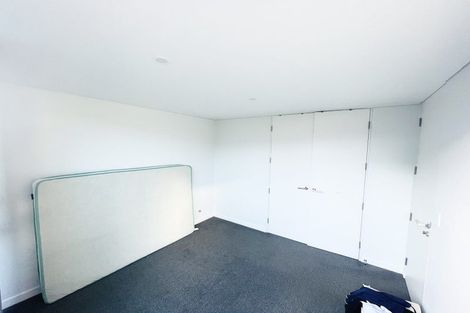 Photo of property in 17 Nugget Avenue, Hobsonville, Auckland, 0616