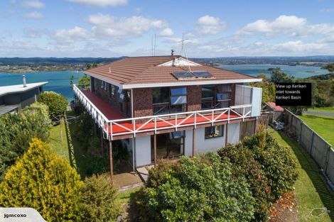 Photo of property in 25 Doves Bay Road, Kerikeri, 0294