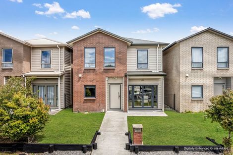 Photo of property in 43 Becker Drive, Weymouth, Auckland, 2103