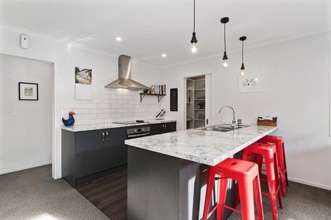 Photo of property in 4 Catchpole Place, Woodend, 7610