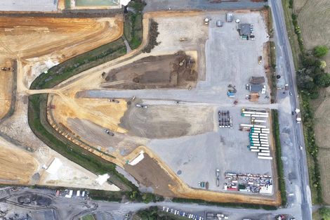 Photo of property in 1159 Great South Road, Runciman, Drury, 2578