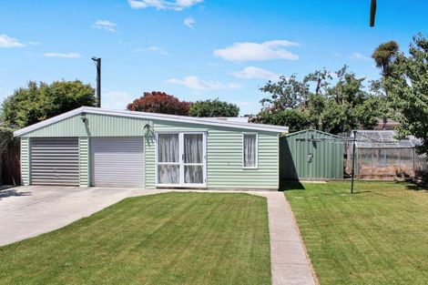 Photo of property in 4 Bendale Place, Avonhead, Christchurch, 8042