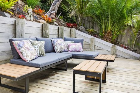 Photo of property in 1/70b Carlisle Road, Browns Bay, Auckland, 0632