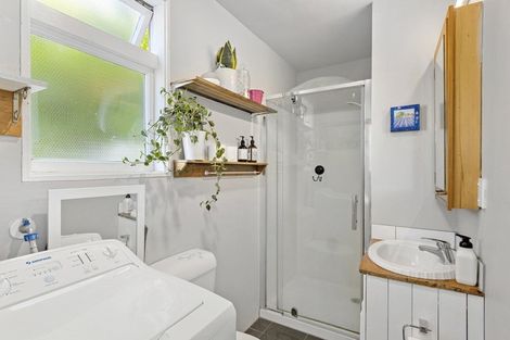 Photo of property in 9 Nyoli Street, Northcote, Christchurch, 8052