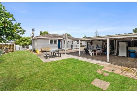 Photo of property in 79 Beeston Crescent, Manurewa, Auckland, 2102