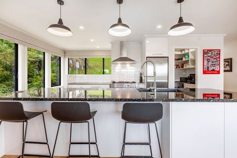 Photo of property in 39b Kakariki Grove, Waikanae, 5036