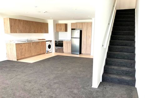 Photo of property in 6f/30 Westward Ho, Glen Eden, Auckland, 0602