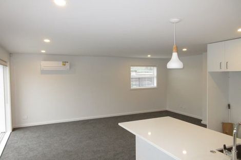 Photo of property in 2 Parekareka Lane, Kenepuru, Porirua, 5022