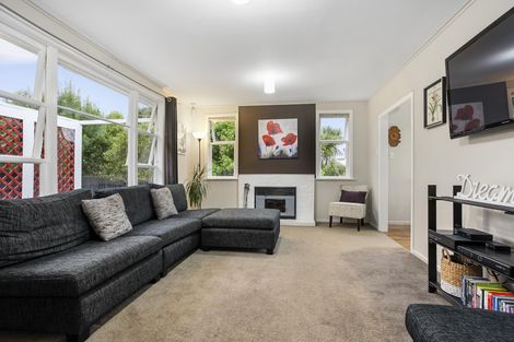 Photo of property in 536 West Coast Road, Oratia, Auckland, 0604