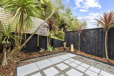 Photo of property in 3/17 Pannill Place, Oteha, Auckland, 0632