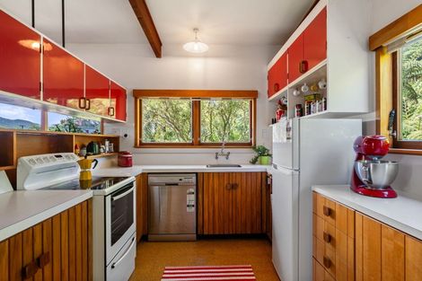 Photo of property in 6 Dorset Way, Wilton, Wellington, 6012