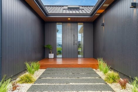 Photo of property in 24 Maturiki Drive, One Tree Point, 0118