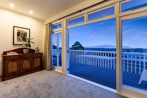 Photo of property in 18 Tui Crescent, Waikanae, 5036