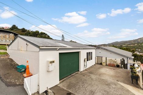 Photo of property in 22 Albert Street, Island Bay, Wellington, 6023