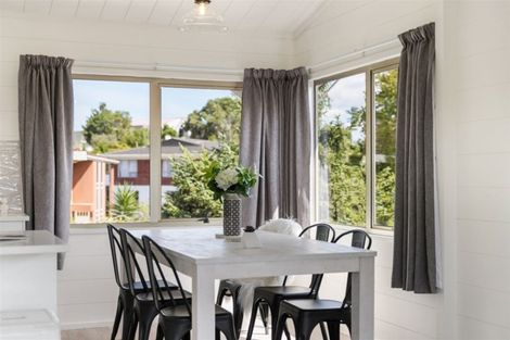 Photo of property in 45 Matuhi Rise, Henderson, Auckland, 0612