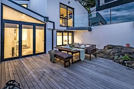 Photo of property in 21 Whareora Terrace, Cashmere, Christchurch, 8022