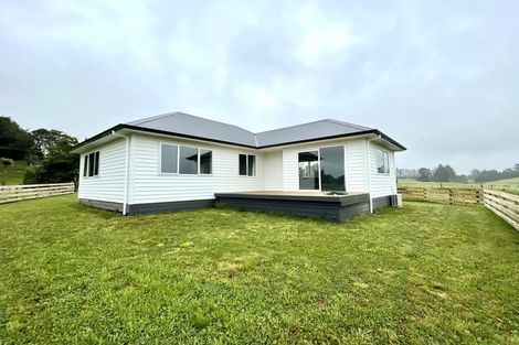 Photo of property in 978 Oturoa Road, Hamurana, Rotorua, 3072