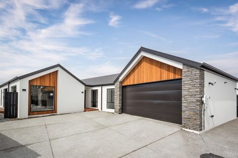Photo of property in 27 Reece Place, Marshland, Christchurch, 8051