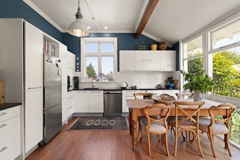 Photo of property in 61 Drivers Road, Maori Hill, Dunedin, 9010