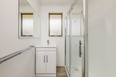 Photo of property in 20a Church Street, Swanson, Auckland, 0612