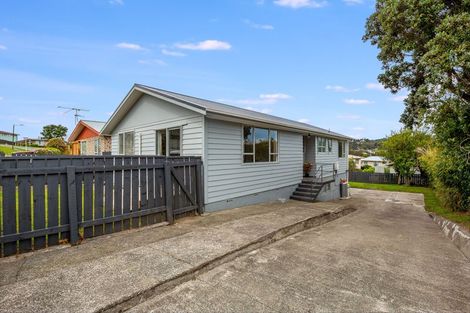 Photo of property in 58 Desert Gold Street, Ascot Park, Porirua, 5024
