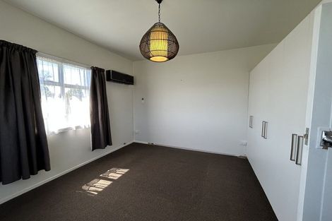 Photo of property in 1 Sedcole Street, Pahiatua, 4910