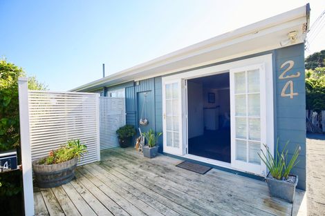 Photo of property in 24 Lily Street, Raglan, 3225