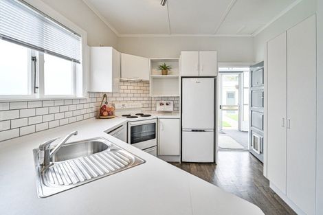 Photo of property in 401 Jervois Street, Mayfair, Hastings, 4122