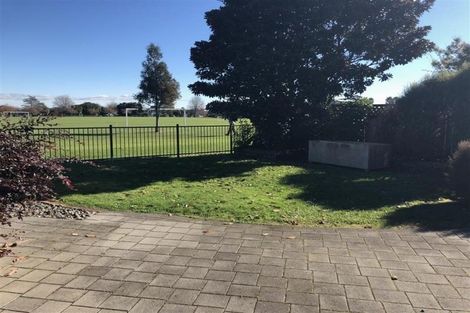 Photo of property in 11 Greenough Place, Rototuna, Hamilton, 3210