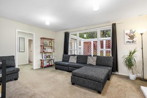 Photo of property in 536 West Coast Road, Oratia, Auckland, 0604
