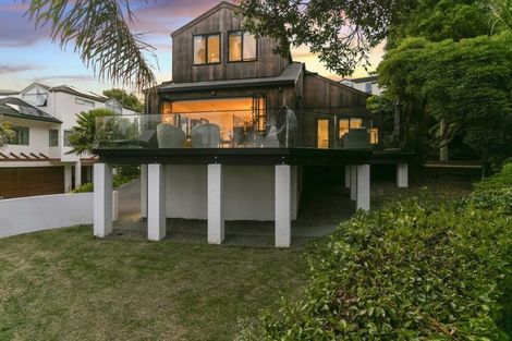 Photo of property in 2/92 Churchill Road, Murrays Bay, Auckland, 0630