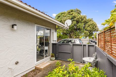 Photo of property in 25b Olive Terrace, Paraparaumu Beach, Paraparaumu, 5032