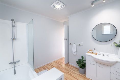 Photo of property in 56 Fergusson Street, Solway, Masterton, 5810