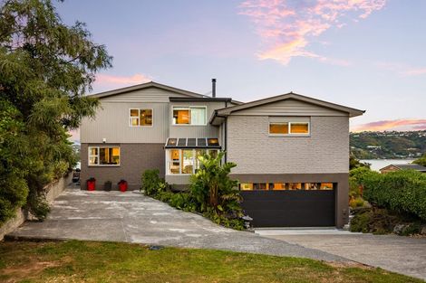 Photo of property in 64a Mana View Road, Paremata, Porirua, 5026