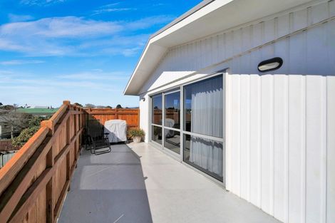 Photo of property in 232/1a Carrington Street, Vogeltown, New Plymouth, 4310