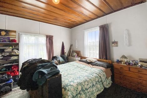 Photo of property in 5 Alexander Street, Ohingaiti, Hunterville, 4785