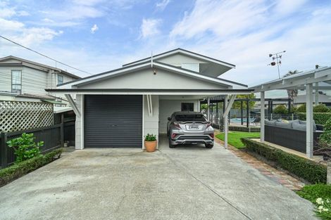 Photo of property in 402 Lumsden Road, Akina, Hastings, 4122