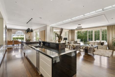 Photo of property in 120 Victoria Avenue, Remuera, Auckland, 1050