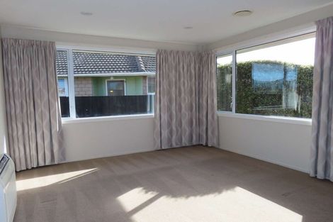 Photo of property in 35 Woodgrove Avenue, North New Brighton, Christchurch, 8083