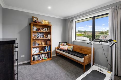 Photo of property in 24 King Street, Coalgate, 7673