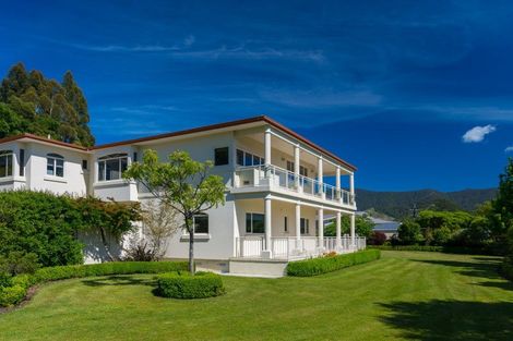 Photo of property in 97 Main Road, Havelock, 7100