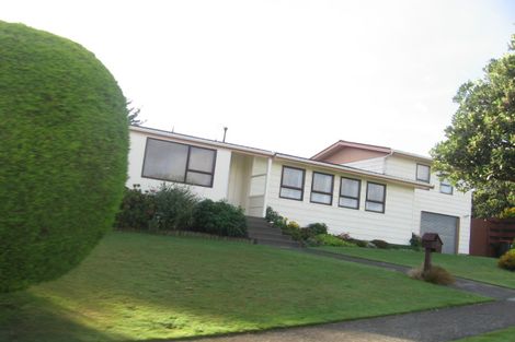 Photo of property in 105 Leeward Drive, Whitby, Porirua, 5024