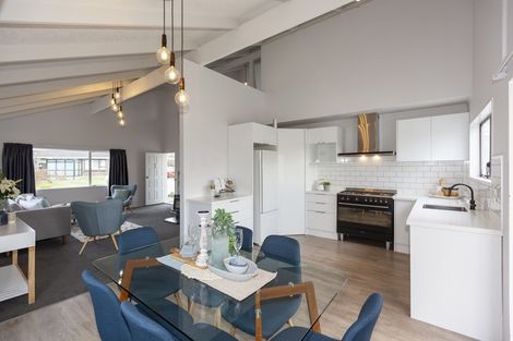 Photo of property in 14 Anaru Street, Raumati Beach, Paraparaumu, 5032