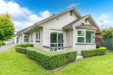 Photo of property in 16 Glen Lynne Avenue, Queenwood, Hamilton, 3210