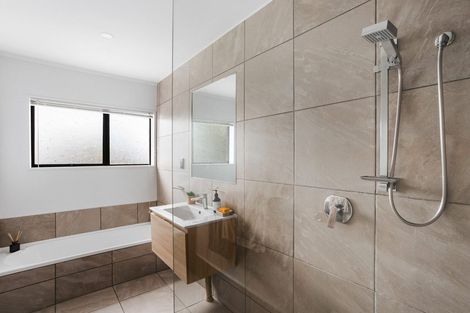 Photo of property in 9 Jefferson Place, Brookfield, Tauranga, 3110