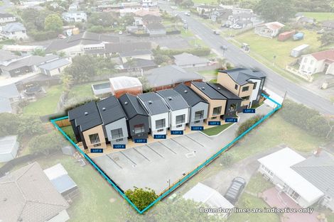 Photo of property in 3/442 Old Te Atatu Road, Te Atatu Peninsula, Auckland, 0610