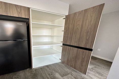 Photo of property in Unit 106,l1, 106/14 Laings Road, Hutt Central, Lower Hutt, 5010