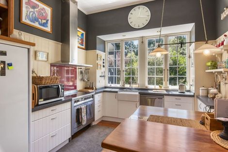 Photo of property in 16 Rata Road, Raumati Beach, Paraparaumu, 5032