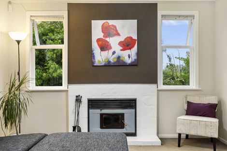 Photo of property in 536 West Coast Road, Oratia, Auckland, 0604